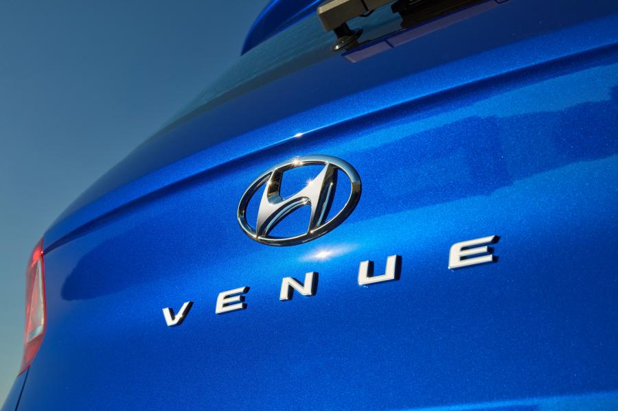 Логотип Hyundai Venue Go 2019 года  (AU) (фото 12 из 18)